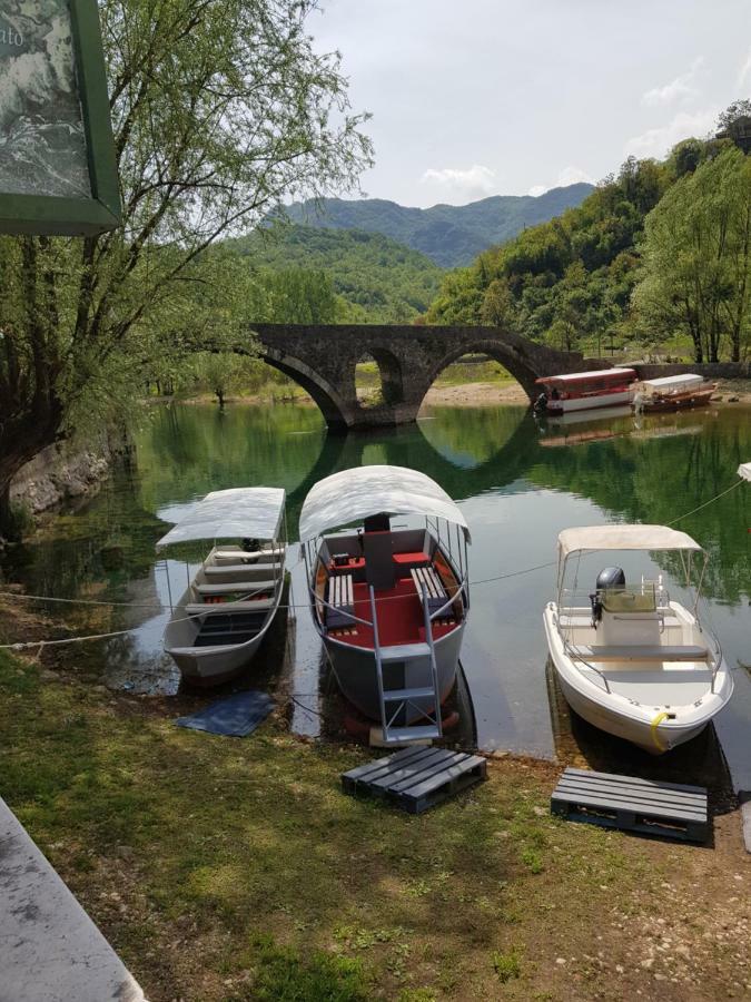 Apartman Jovicevic Pavle Rijeka Crnojevića Exteriör bild